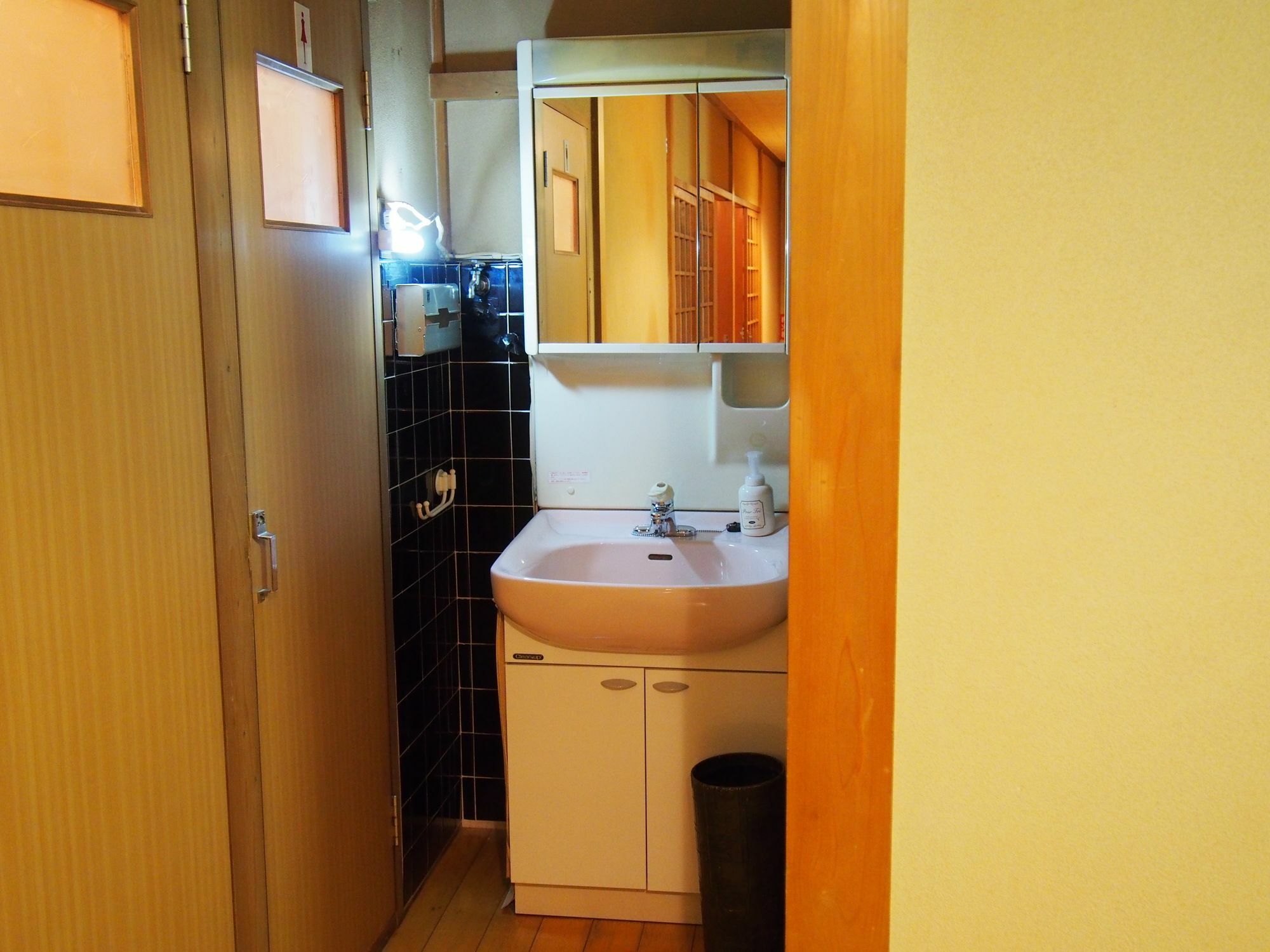 Maika - Renting A Whole House 1日1組限定の一棟貸しの宿 Kyoto Exteriör bild