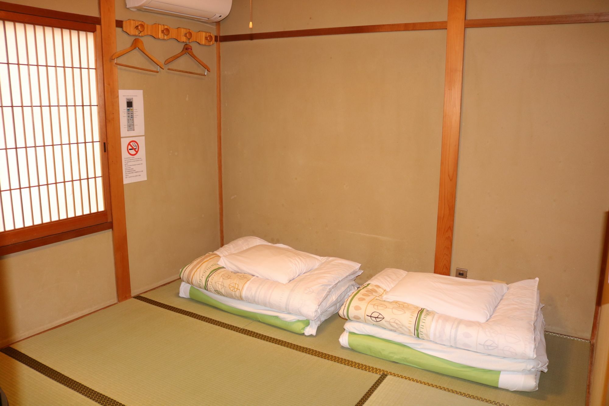 Maika - Renting A Whole House 1日1組限定の一棟貸しの宿 Kyoto Exteriör bild